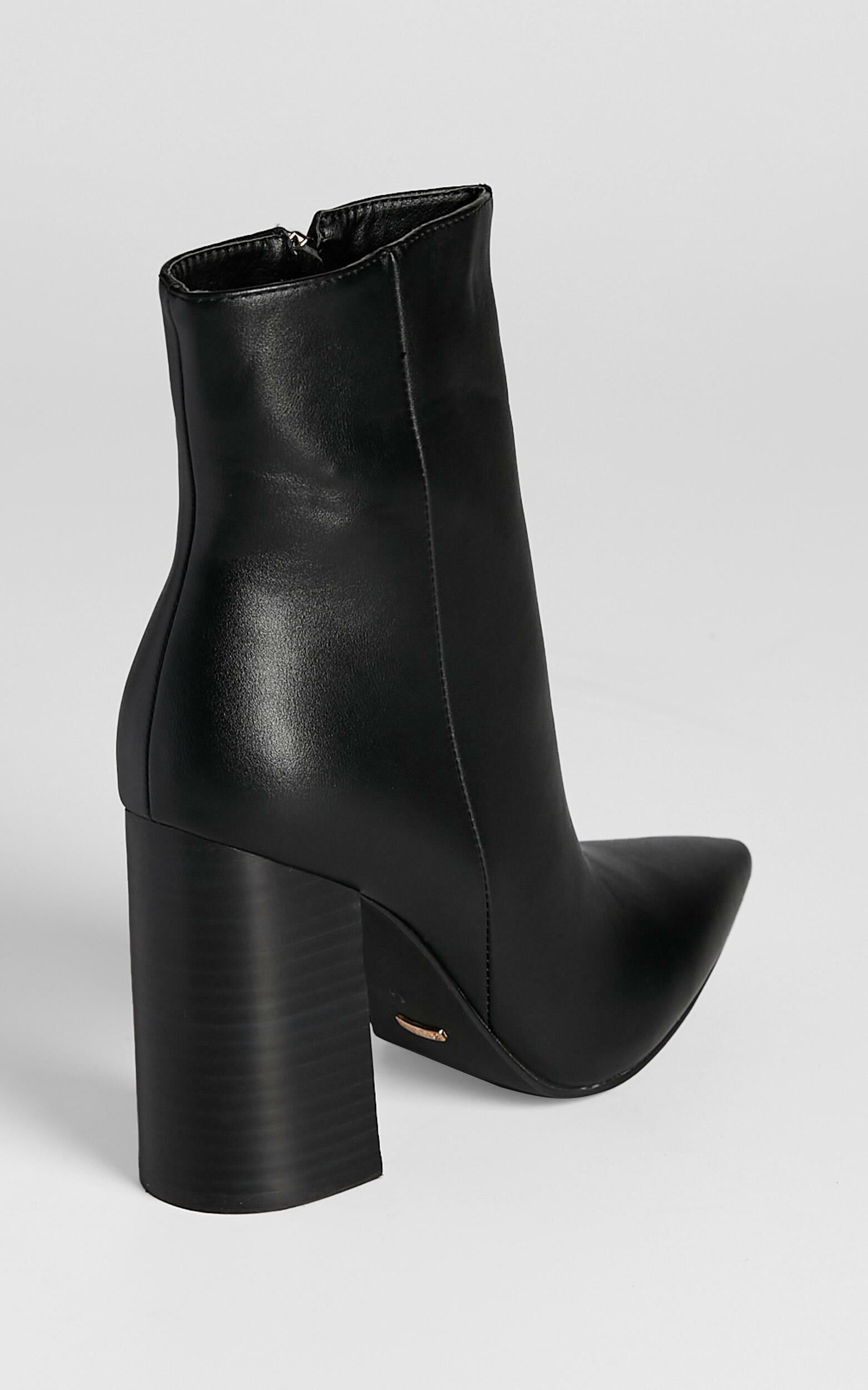 Billini tio outlet boots black