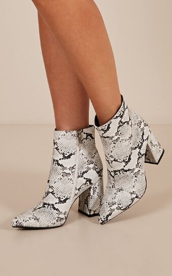 Therapy - Alloy Boots In Snake