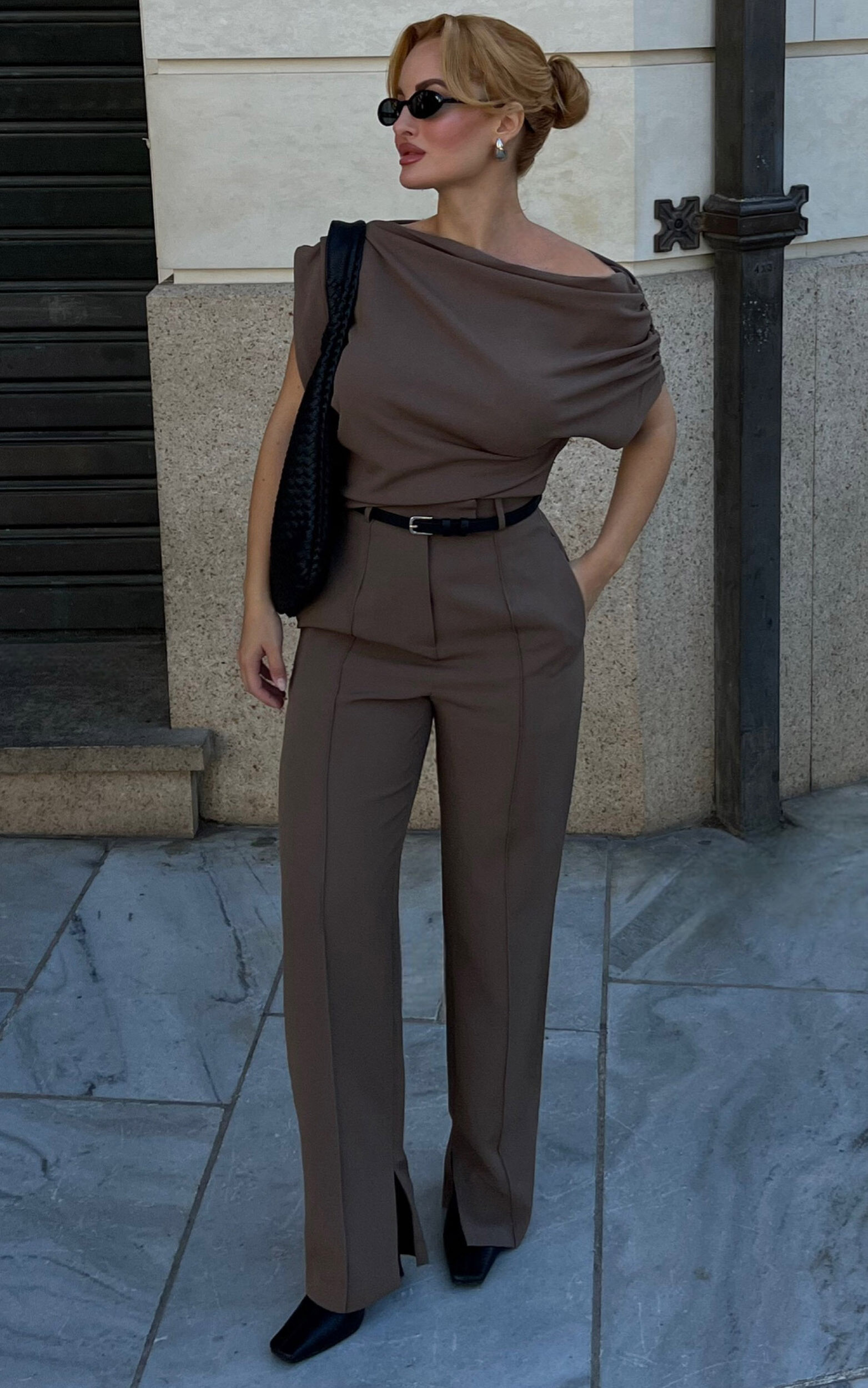 Rogers Pants - High Waisted Pants in Mocha - 06, BRN1
