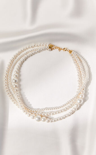 Walter Necklace - Layered Pearl Necklace in White