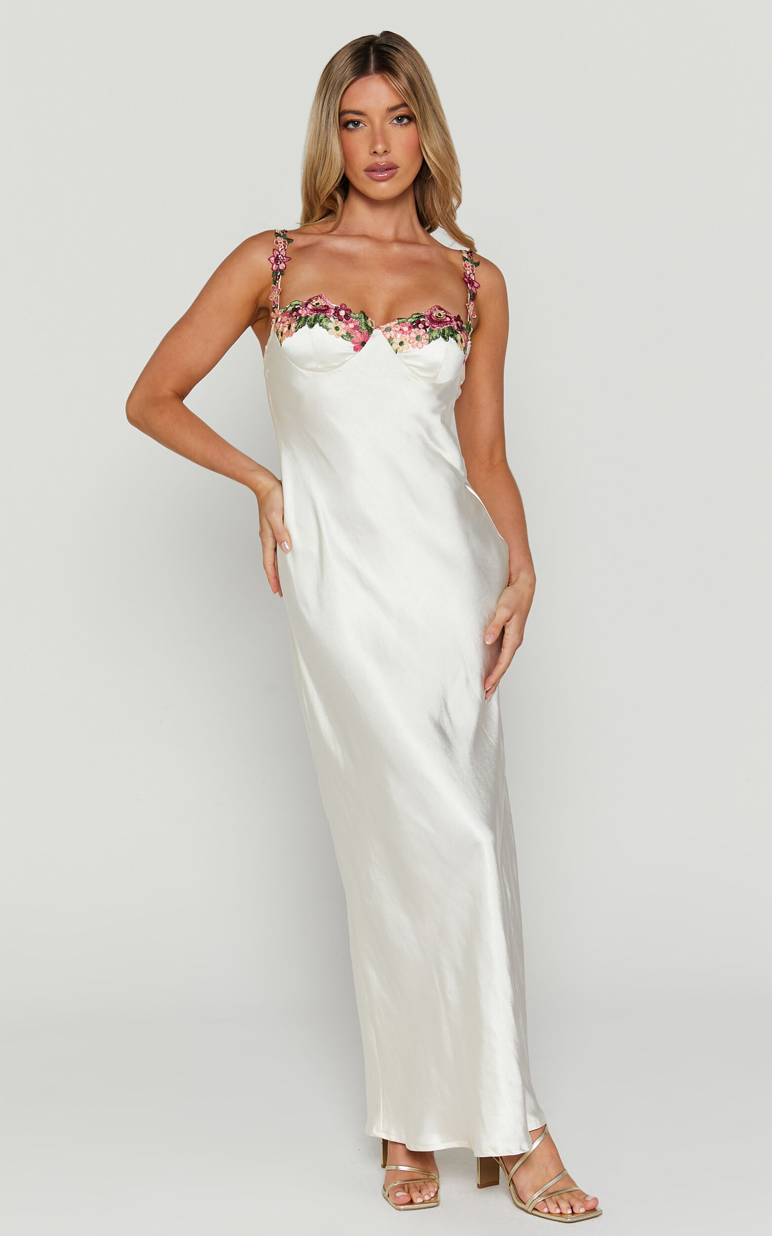 White silk dress midi 2025