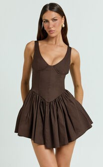 Ashlyn Mini Dress - Scoop Neck V Waist Gathered Dress in Chocolate