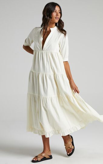 Serilda Dress in Cream