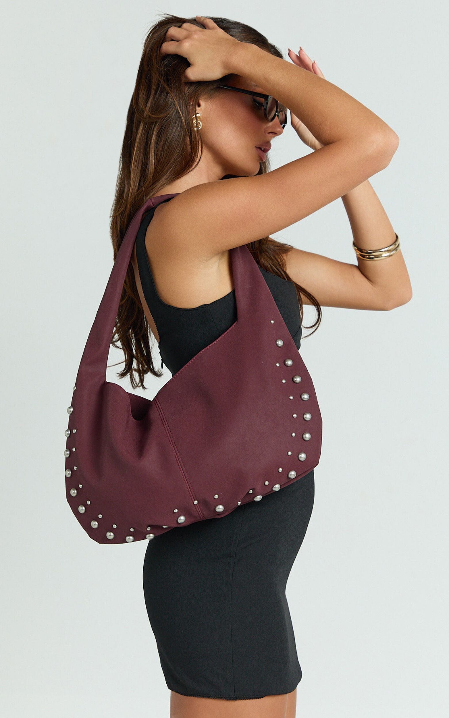 Geneva Bag - Studded Shoulder Bag in Burgundy - NoSize, WNE1