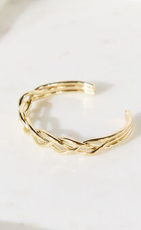 Melissa Bracelet - Twist Detail Bracelet in Gold