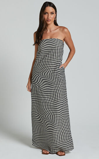 Runaway The Label - Rina Maxi Dress in Bonn Print