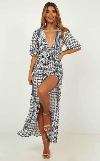 Defeater Maxi Playsuit In Navy Print