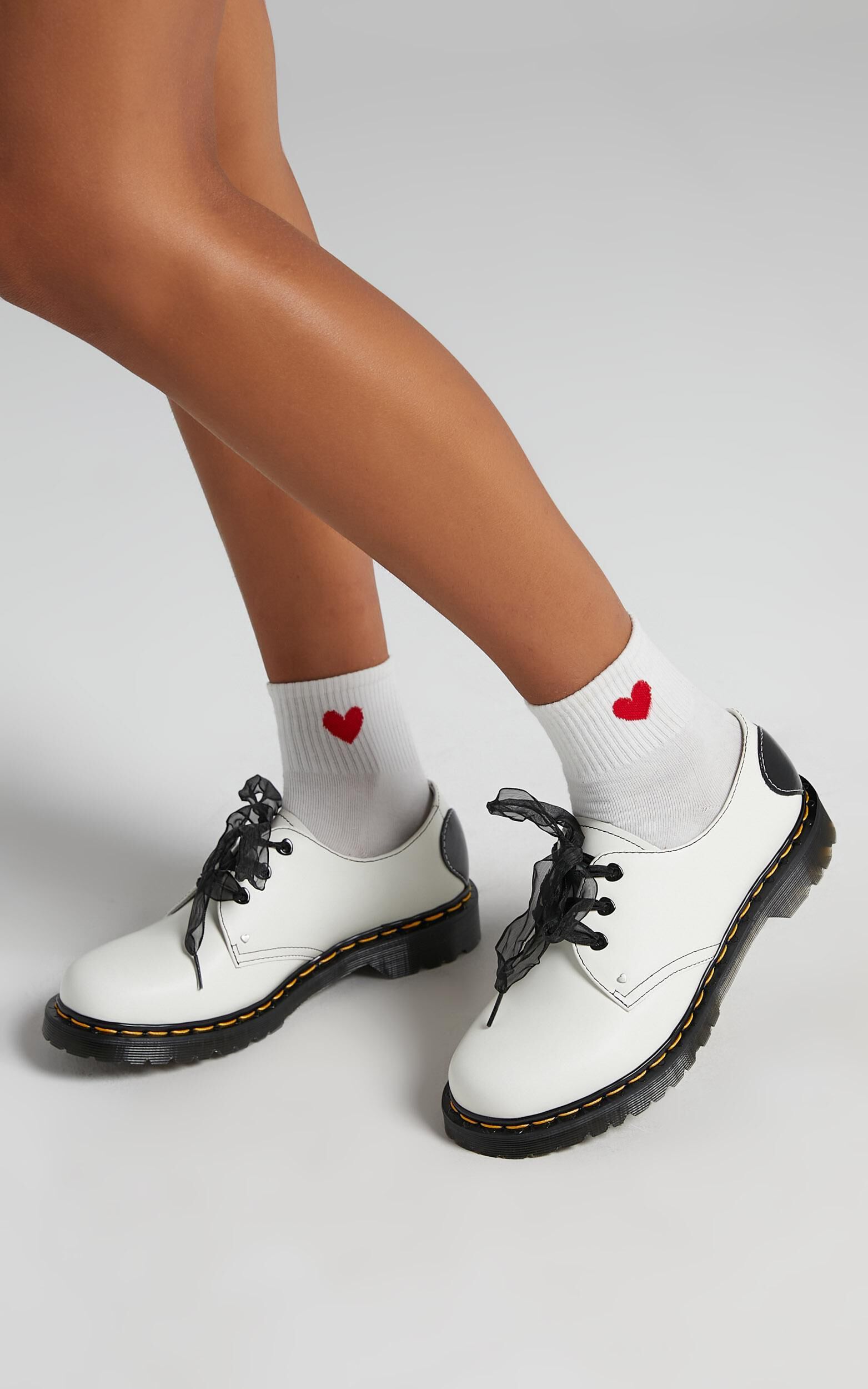 ファッションの 1461 - Martens Dr. Hearts Black & Smooth White in Shoe Eye 3 靴