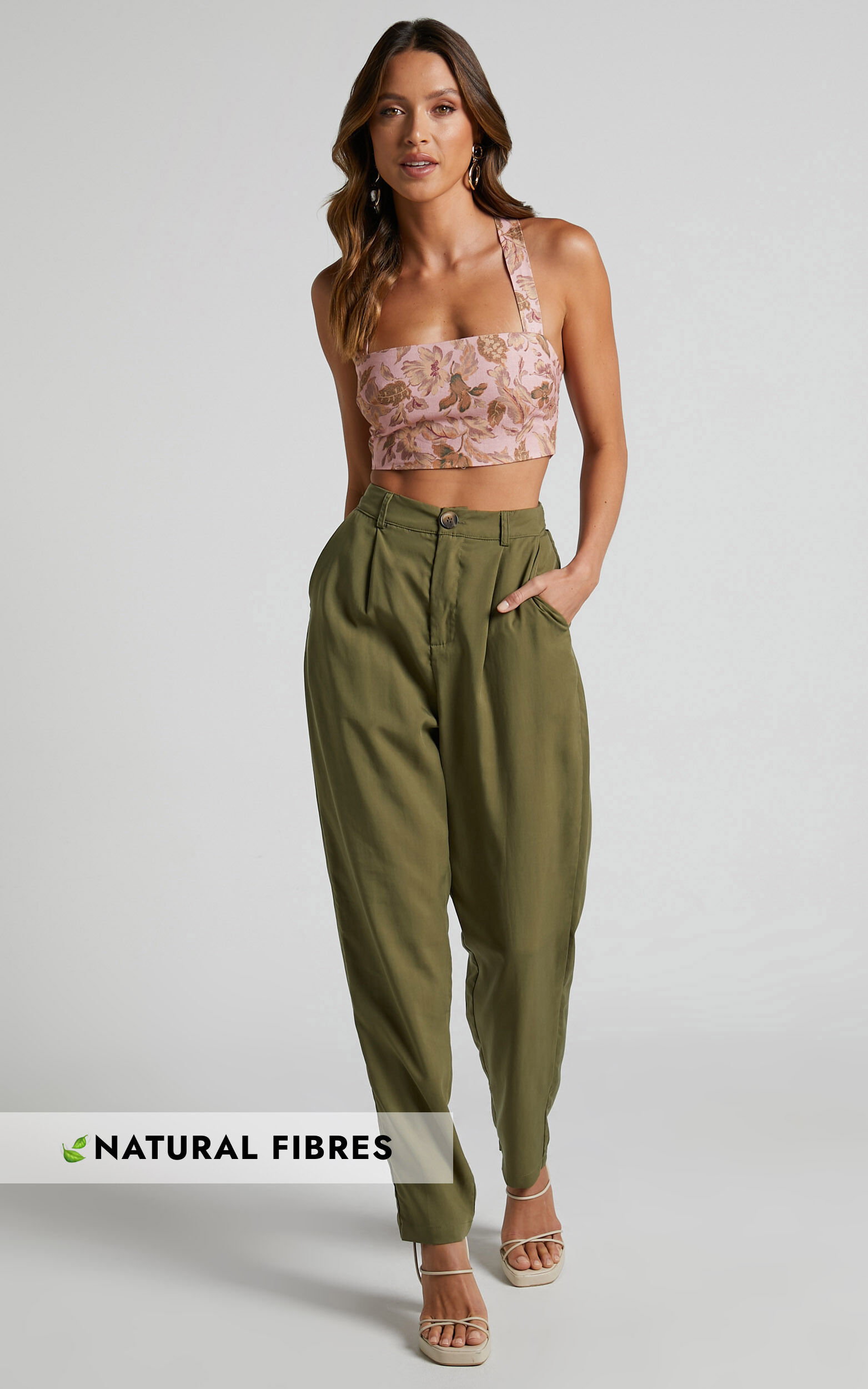 Ae high waisted tapered deals pant