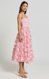 Rheiva Midi Dress - Strapless 3D Embroidery Midi Dress in Soft Pink ...