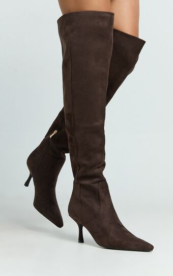Billini - Theia Boots in Dark Cacao Suede