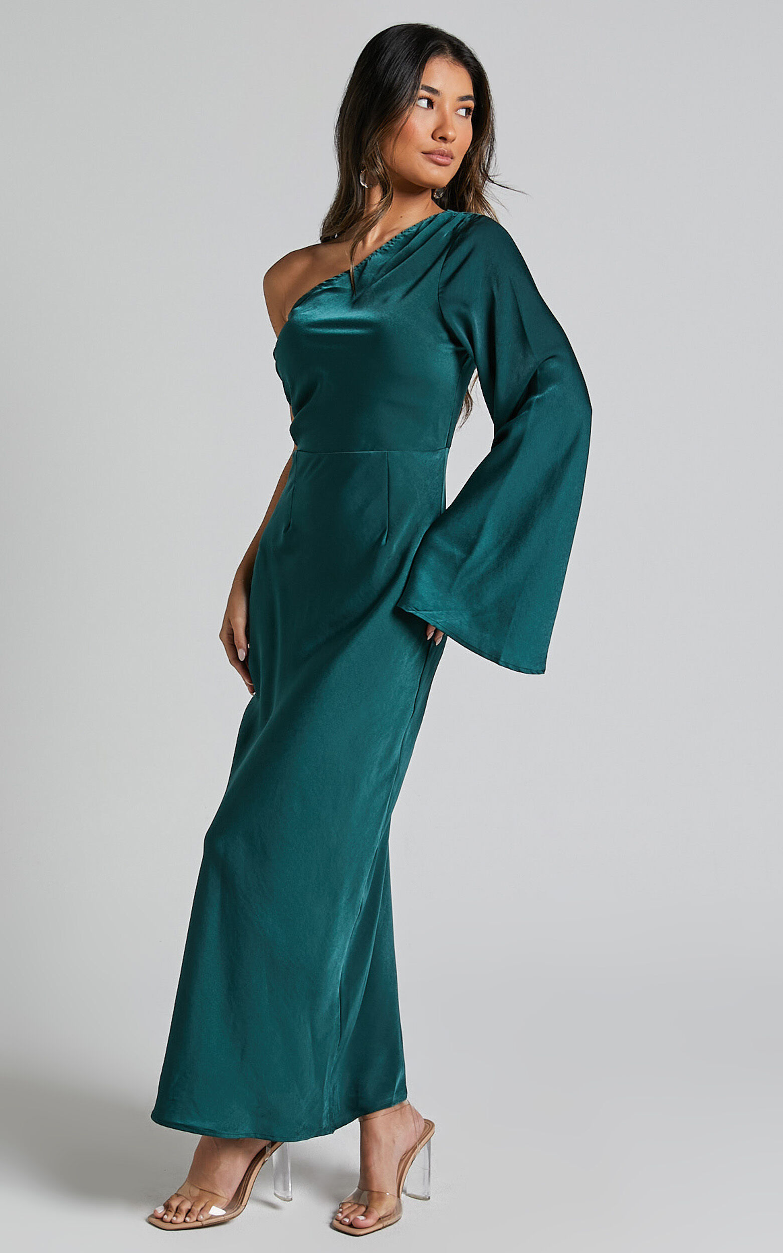 Emerald green maxi discount dress long sleeve