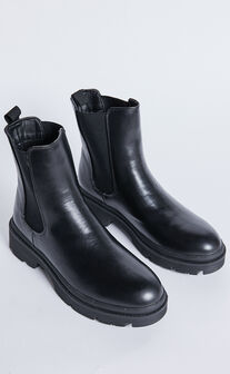 Therapy - Threadbo Boots in Black PU