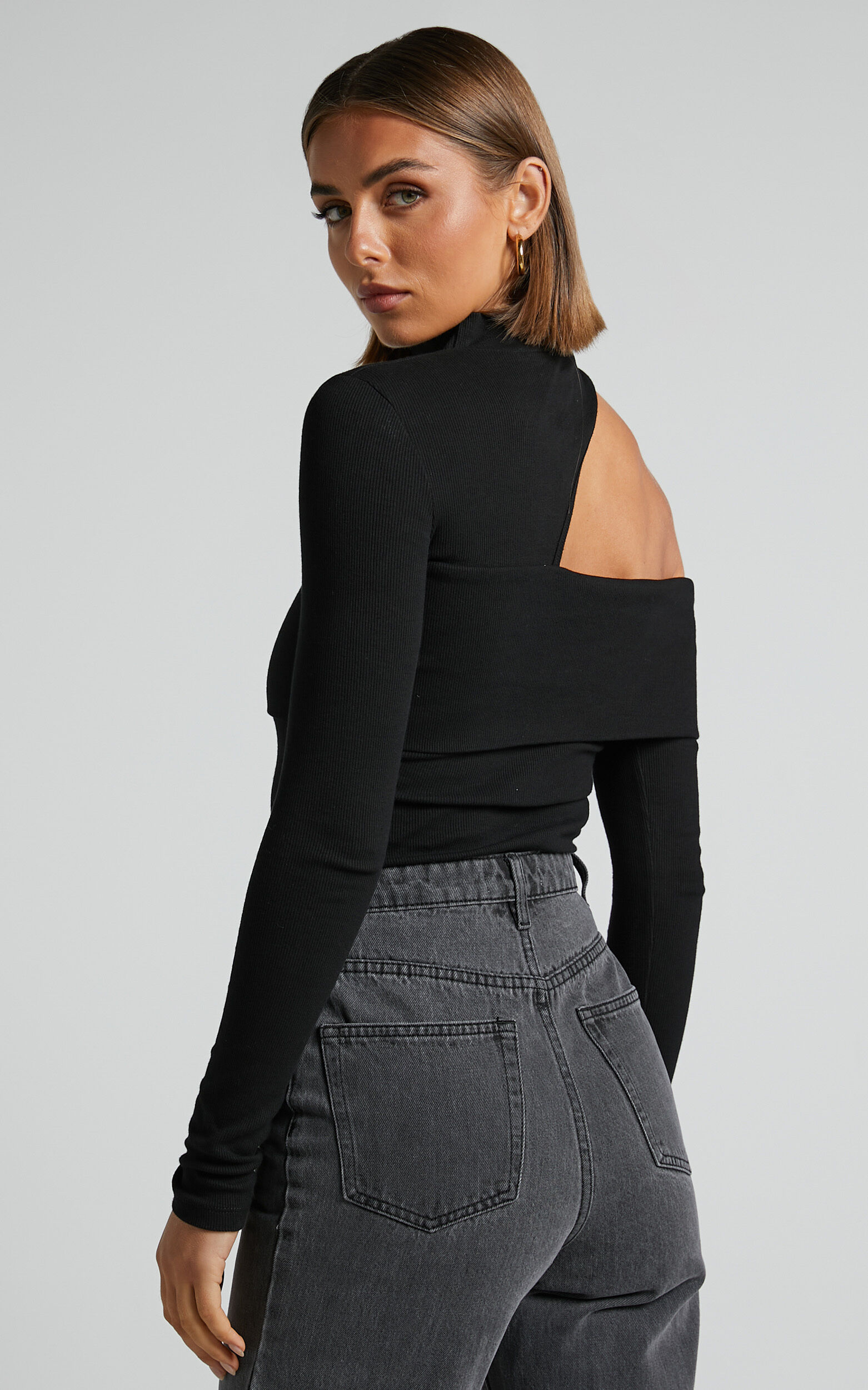 Black one shoulder asymmetric long sleeve crop top sale