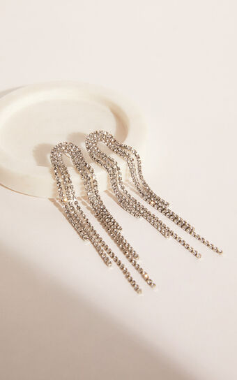 Jerrianne Diamante Waterfall Drop Earrings in Silver