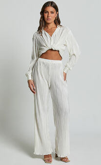 Beca Pants - High Waisted Plisse Flared Pants in Cream