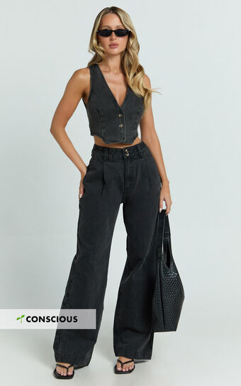 Fergie Jeans - Denim High Waisted Straight Leg Denim Jeans in Washed Black
