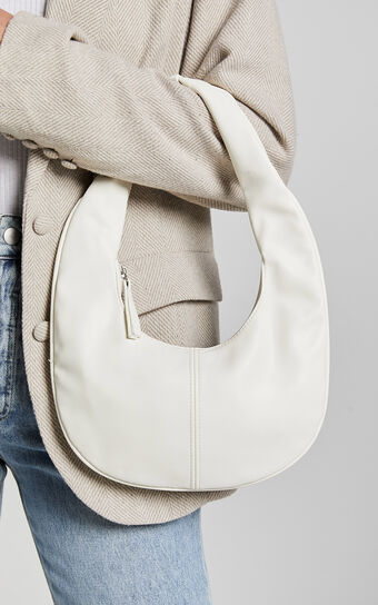 Melbourne Oval PU Shoulder Bag in White