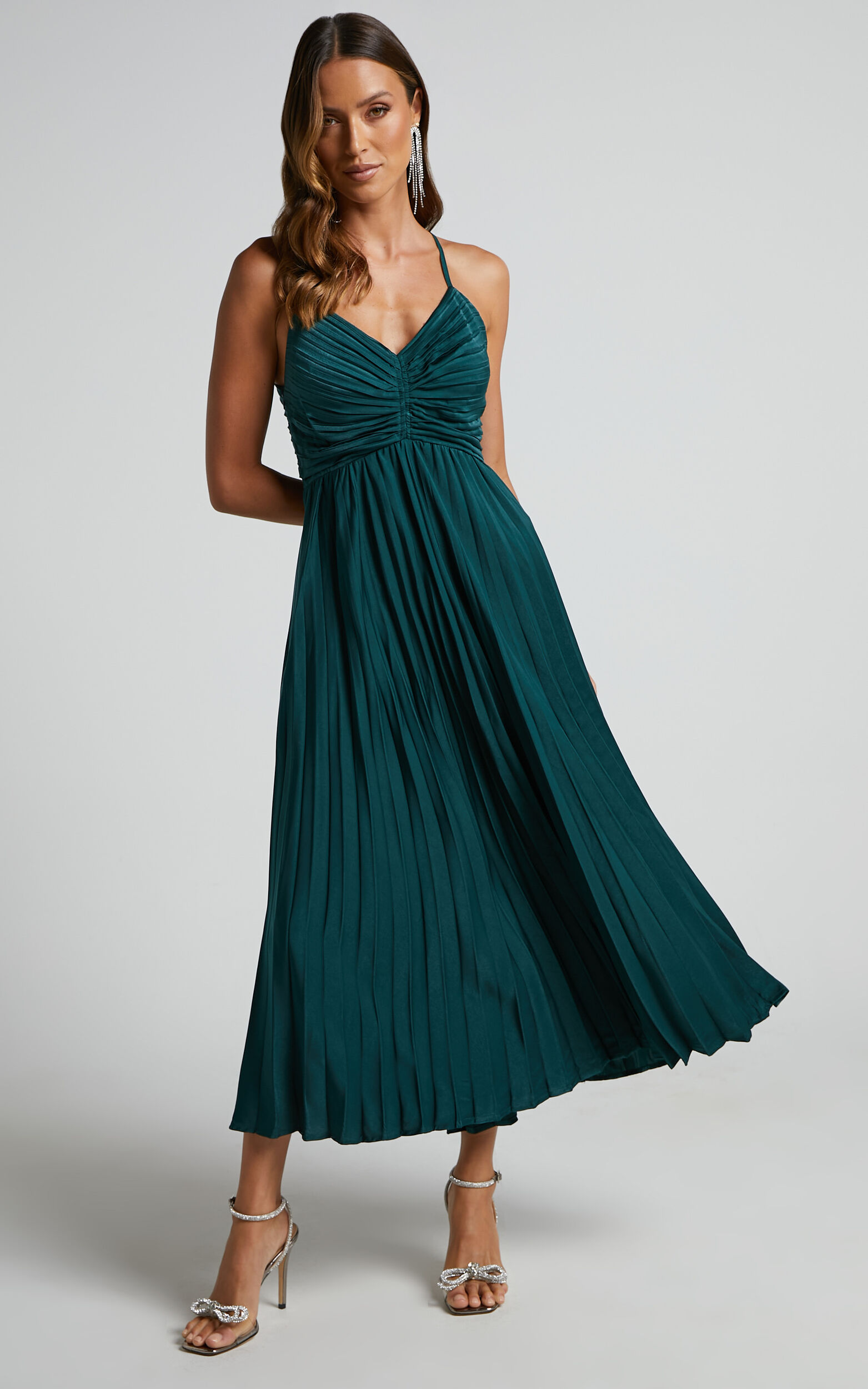 Zayla Midi Dress - Plisse Twist Front Dress in Emerald - 06, GRN1