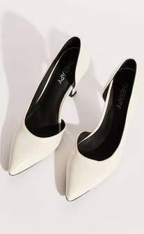 Therapy Shoes - Temptress Heels in Bone Patent PU