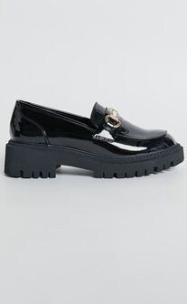 Therapy - Extra Loafer in Black Patent