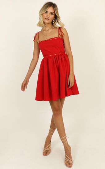 Get Out Right Now Dress In Red Linen Look