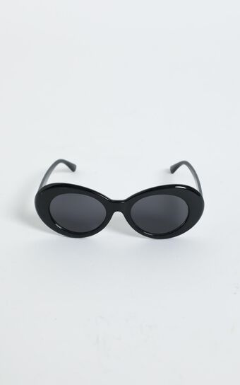 Alda Sunglasses in Black