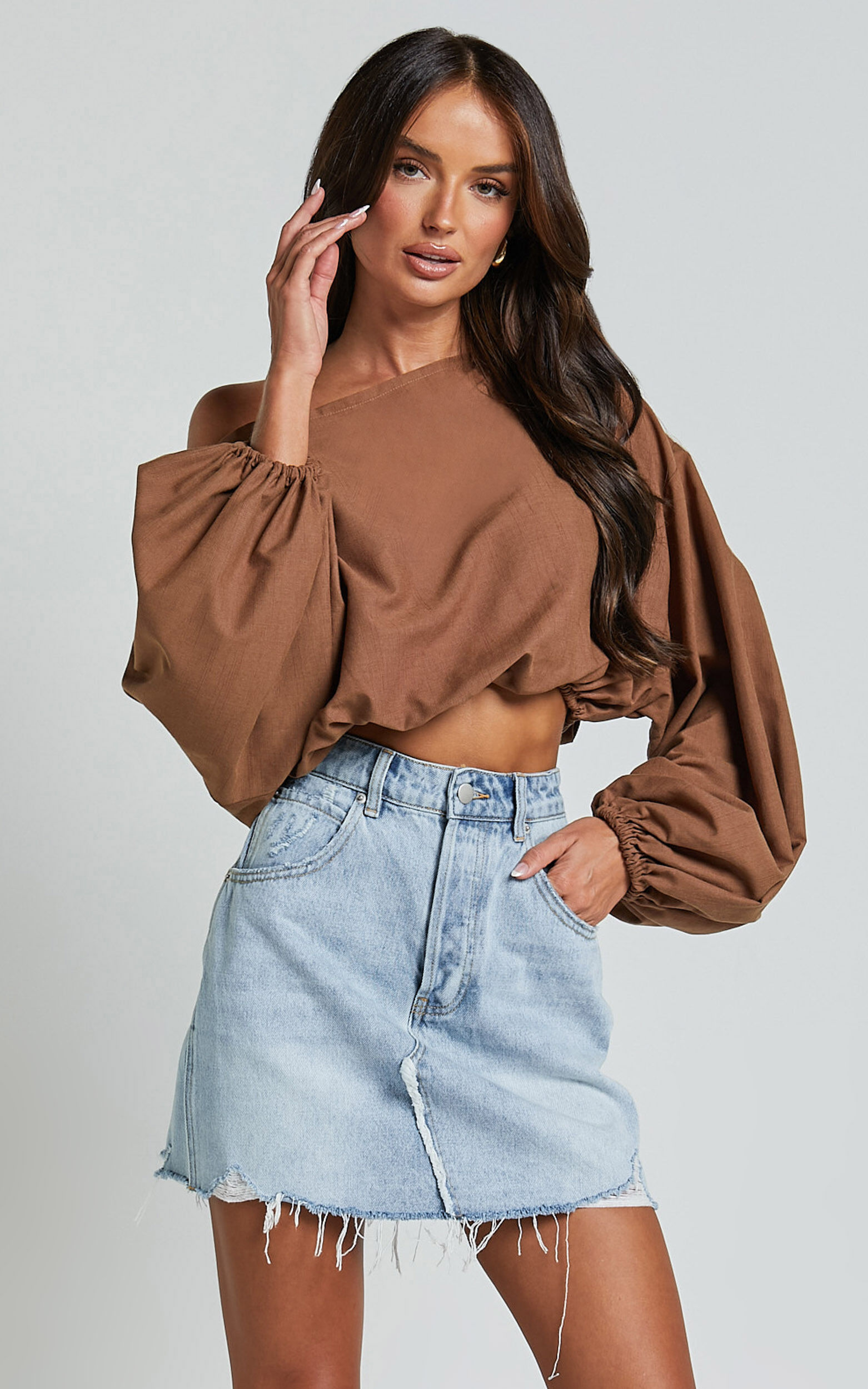 Alesia Top Asymmetrical Boat Neck Elastic Hem Crop Top in Chocolate