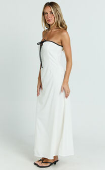 Lashara Maxi Linen Blend Dress - Strapless Contrast Dress in White