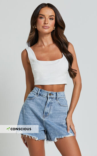 Renee Shorts - High Waisted Frayed Hem Denim Shorts in Light Blue Wash