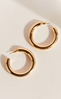Aerwyna Chunky Gold Hoops in Gold