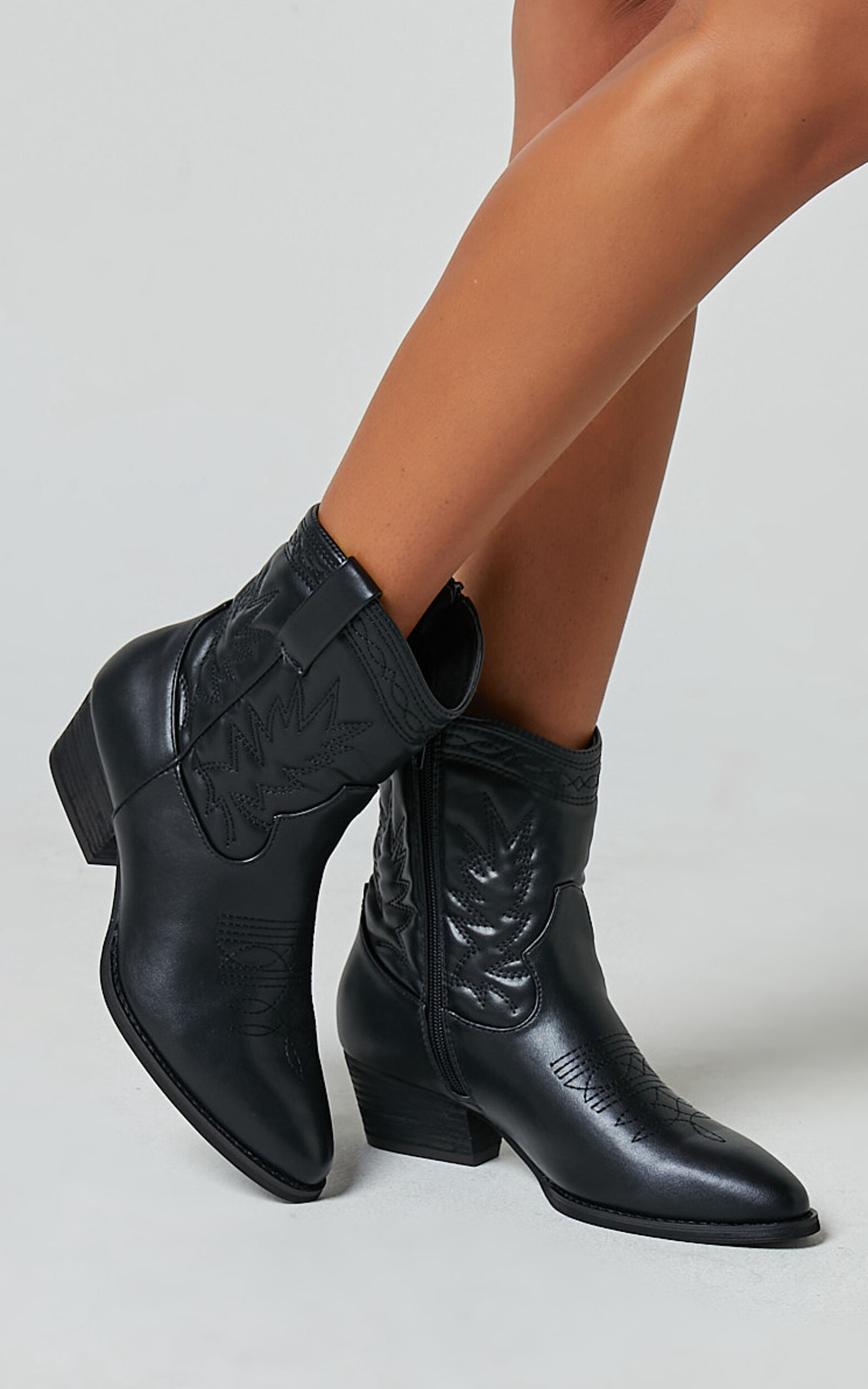 Therapy - Wilder Boots in Black - 05, BLK1