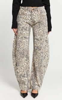 Lioness - Horseshoe Jean in Leopard Fade