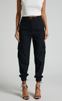 Kayla Pants - Mid Rise Cargo Pants in Black