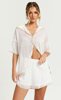 Brylee Two Piece Top and Shorts Set - Trim Knit Short Set in White/Tan