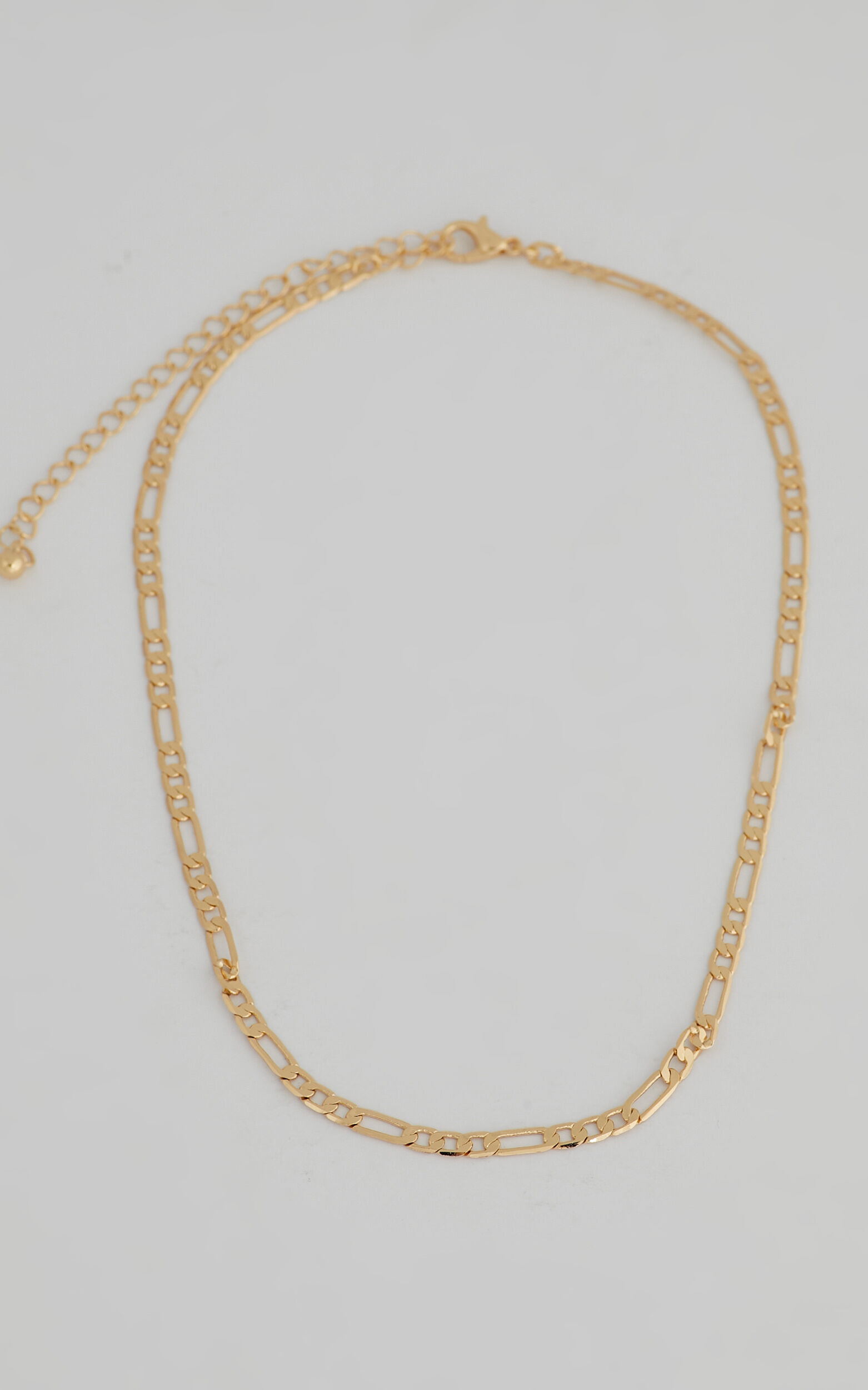 Multilayered chain shop