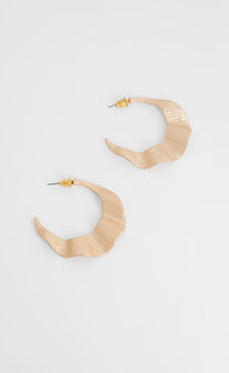 Celynna Earrings - Wavy Half Hoop Earrings in Gold