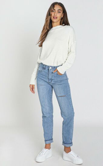 Gaia Jeans In Light Wash