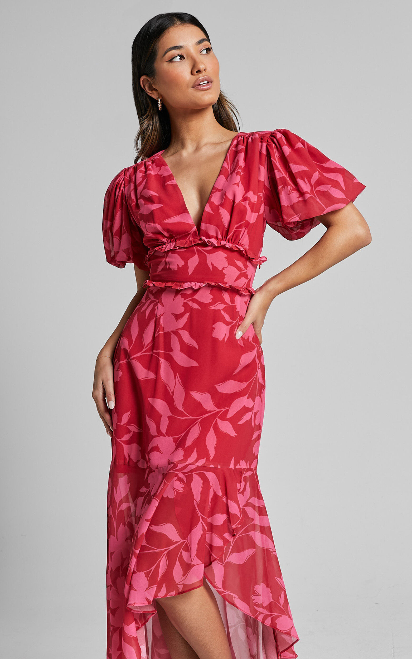 Rozannie Midi Dress V Neck Puff Sleeve Frill Hem Dress in Havana Silhouette floral Showpo EU