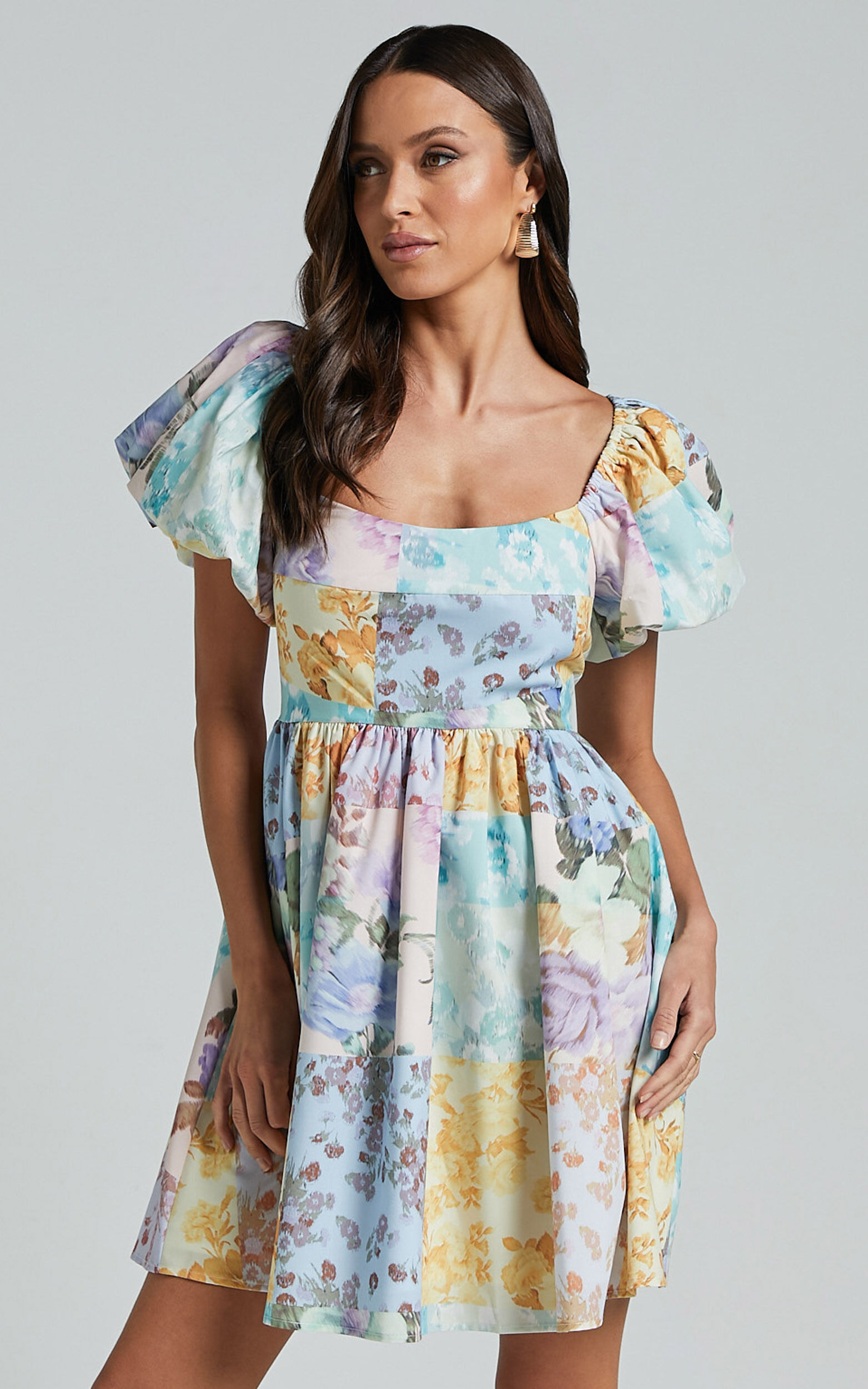 Janna Mini Dress - Puff Sleeve Empire Waist Dress in Vintage Floral ...