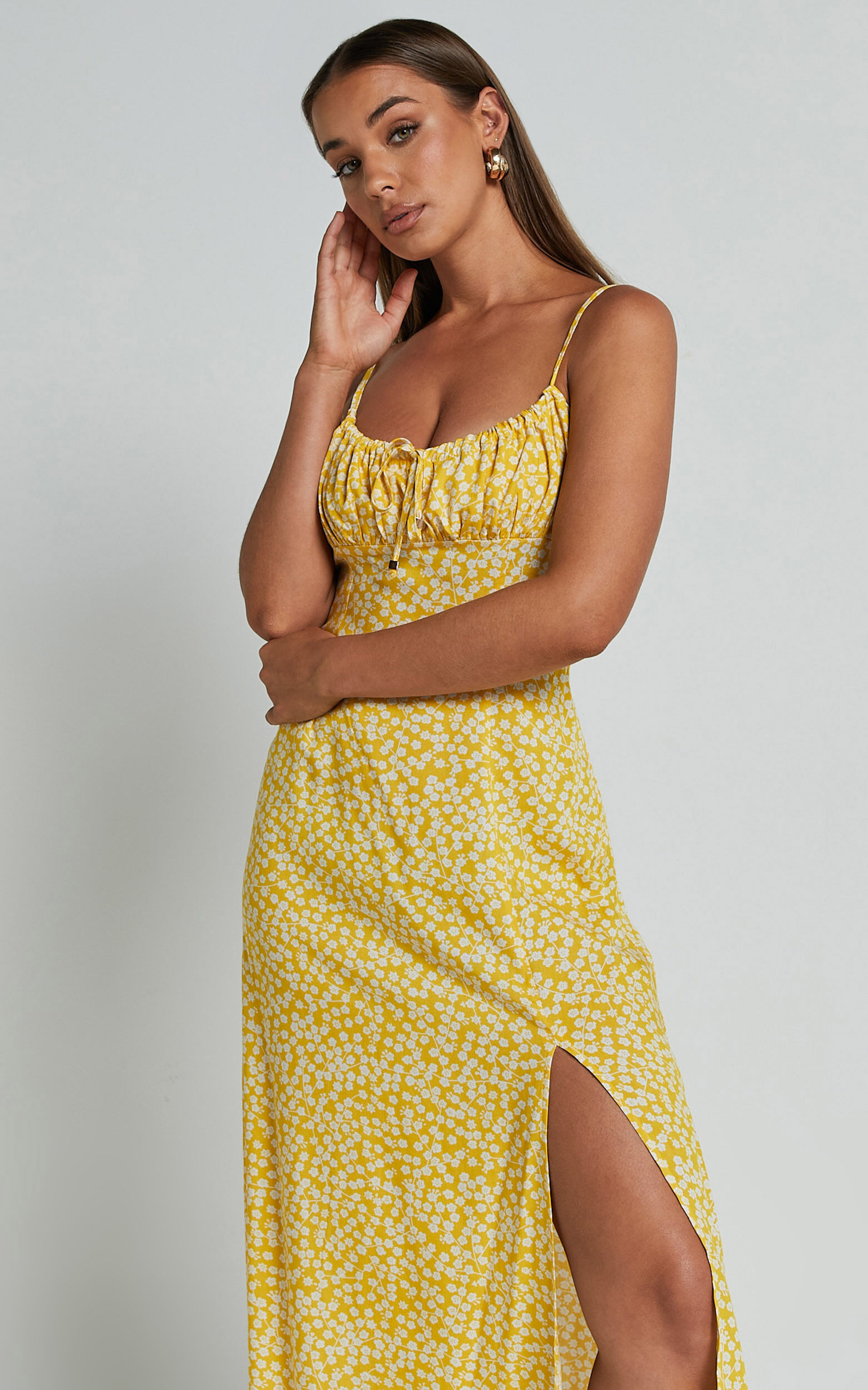 Ruched yellow dress 2025