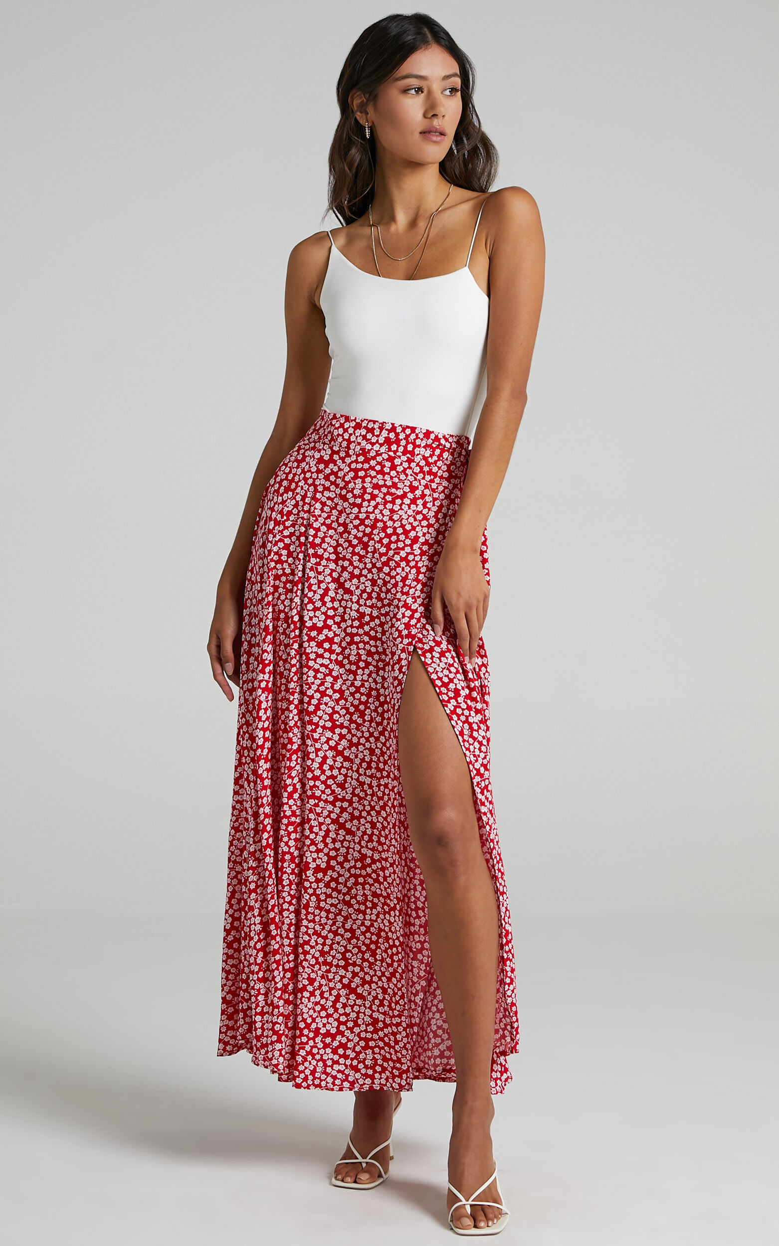 Floral skirt red hot sale