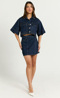 Katherine Top - Crop Button Down Collared Recycled Denim Short Sleeve Top in Dark Blue Wash