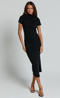 Zayna Midi Dress - Jersey Short Sleeve Dress in Black