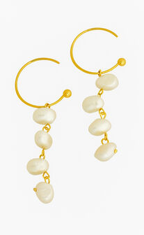 Kohaku Pearl Drop Hook Earrings in Gold