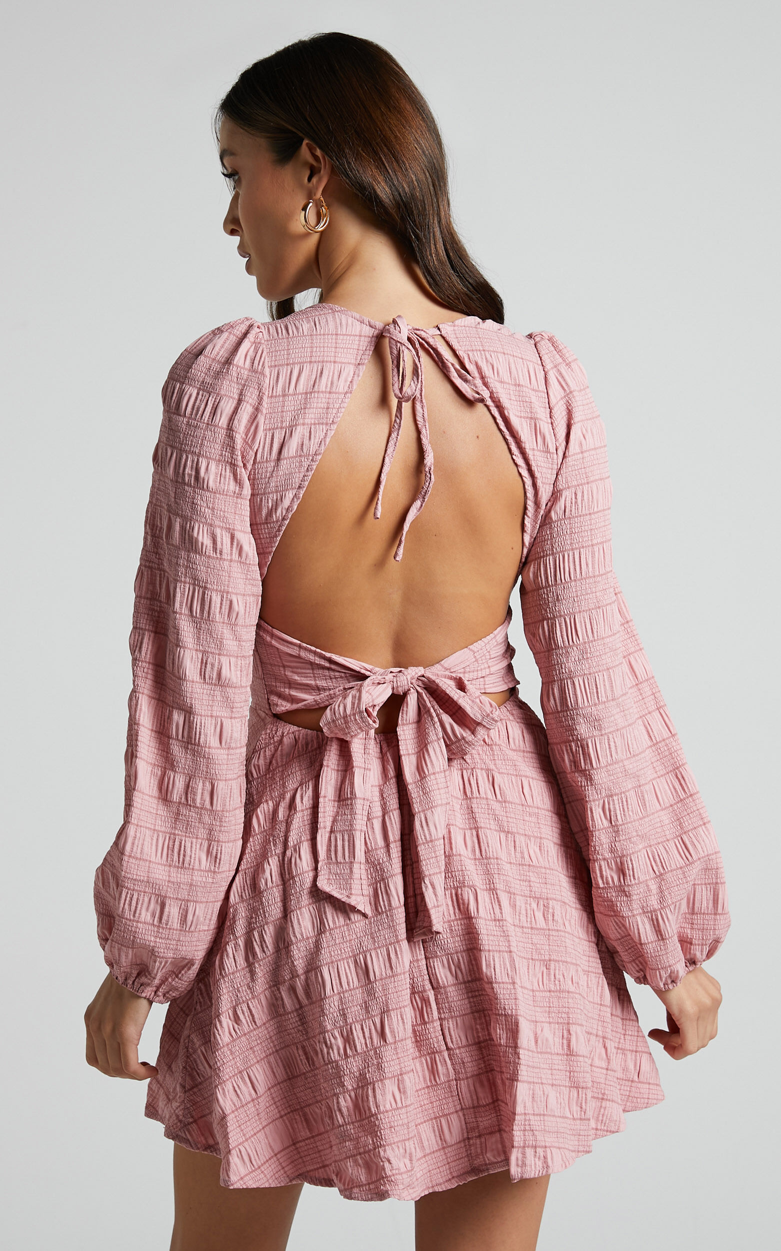 Sanaa Mini Dress Long Sleeve Open Back Dress in Pink