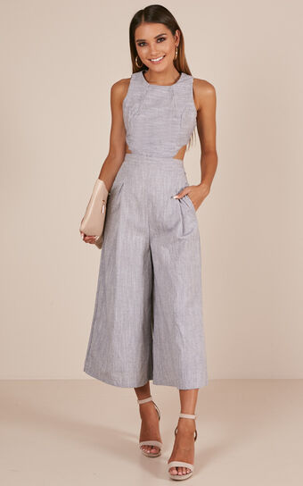 Out Dream Yourself Jumpsuit In Blue Linen Look