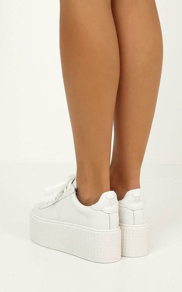 Windsor smith seoul new arrivals white leather