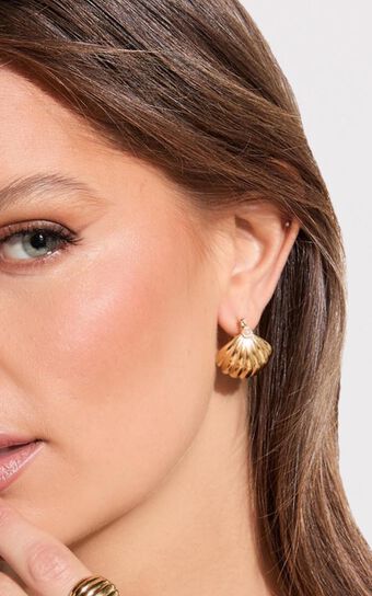 Skylee Earring - Croissant Shape Statement Earring in Gold