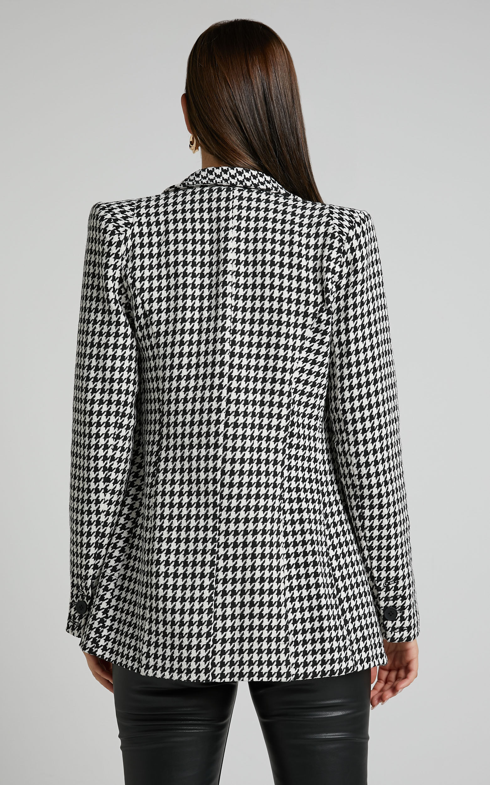 Black and white long blazer discount